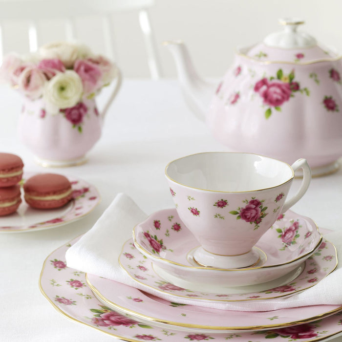 Royal Albert New Country Roses Pink Vintage Teacup and Saucer