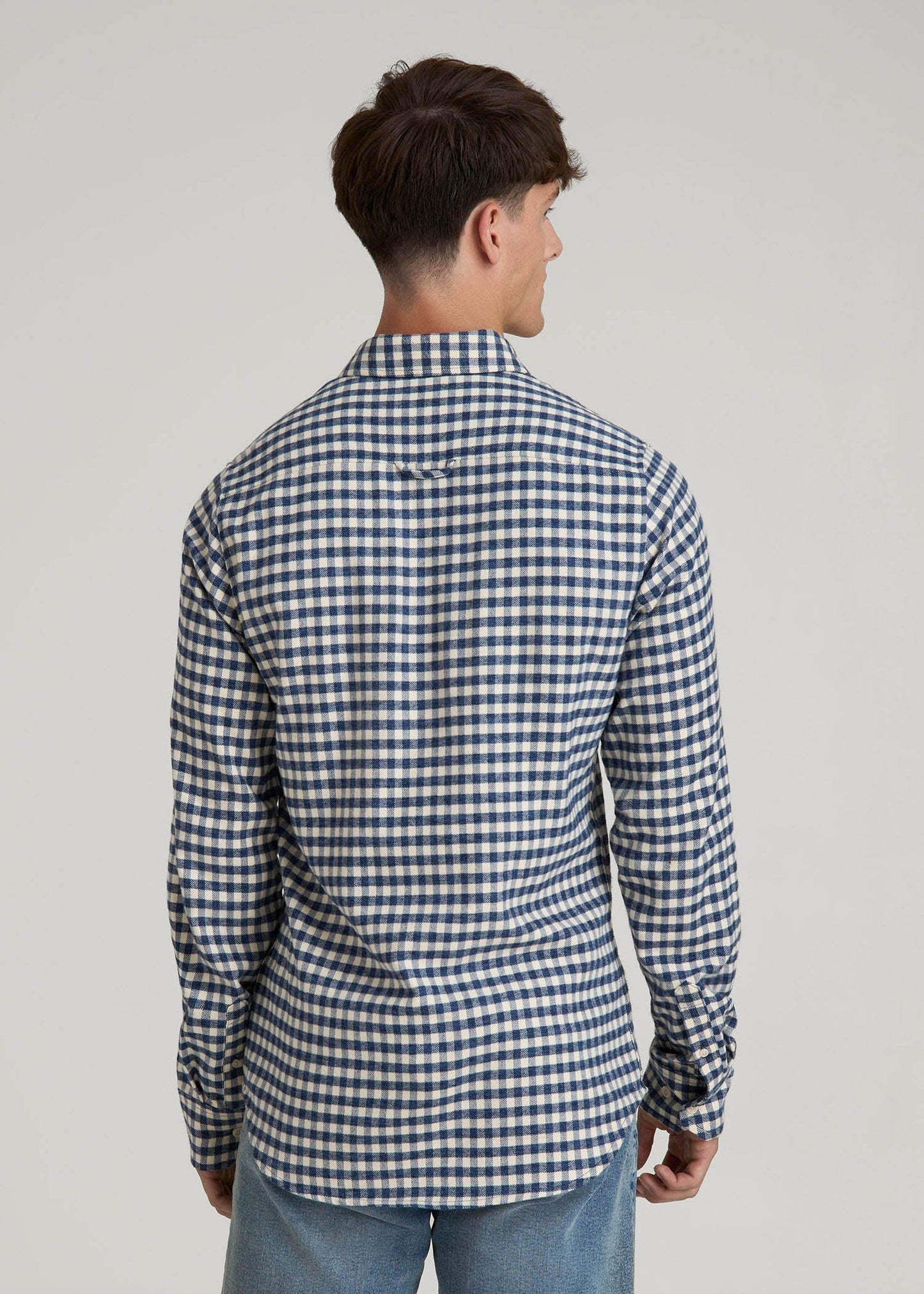 Midweight Brushed Flannel Button Shirt for Tall Men in Blue and Ecru Gingham