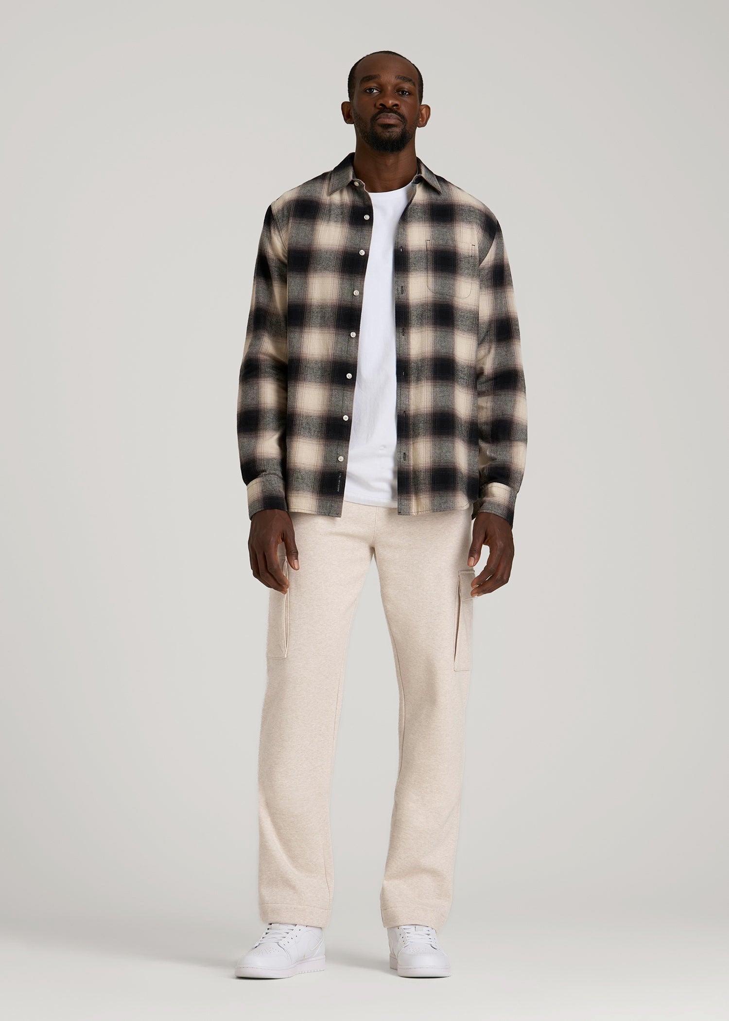 Wearever Fleece Straight Leg Cargo Sweatpant for Tall Men in Oatmeal Mix