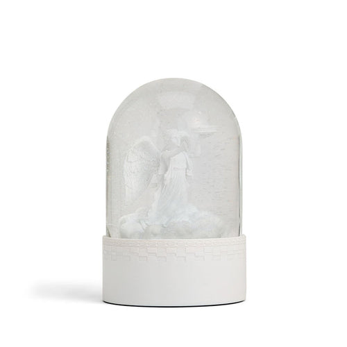 Festive Haniel Snowglobe