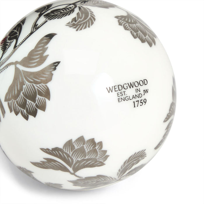 Festive Tonquin Ornament Silver No 1
