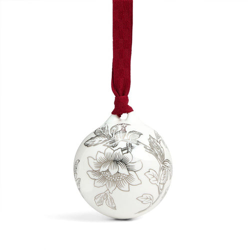 Festive Tonquin Ornament Silver No 2